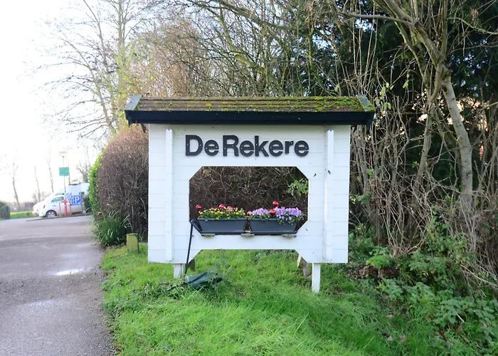 Vakantiehuis Tussen Duin En Dijk Warmenhuizen